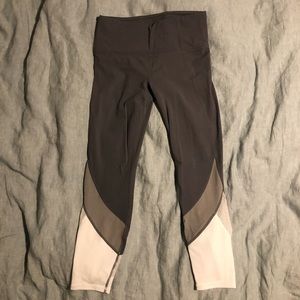 Athleta Colorblock Salutation 7/8 Tight